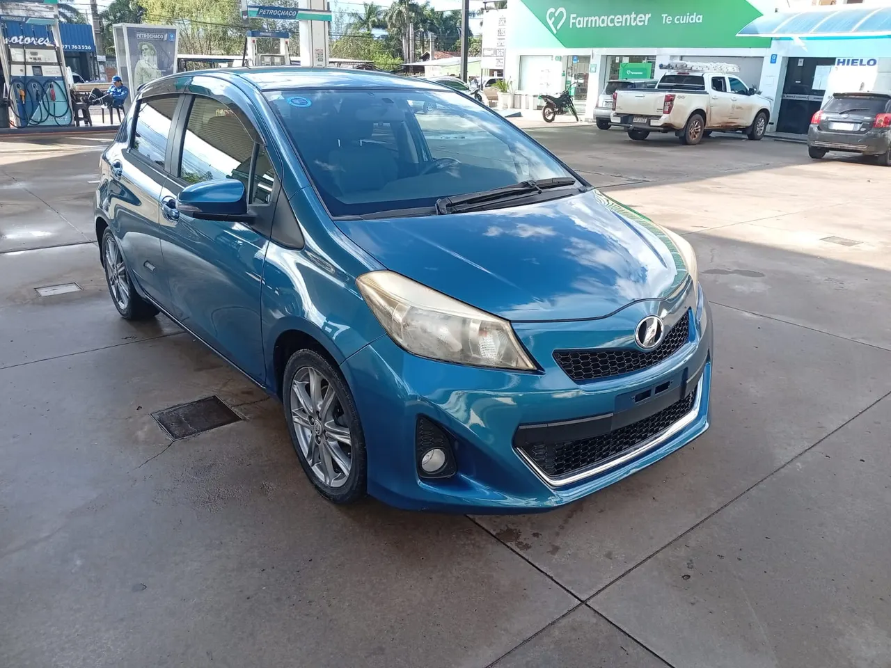 Toyota Vitz 2011 New