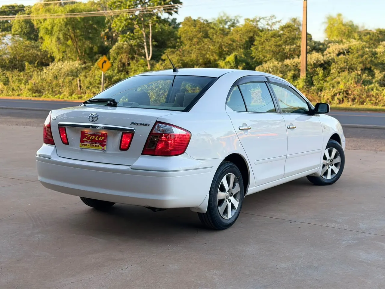 Toyota Premio 2004