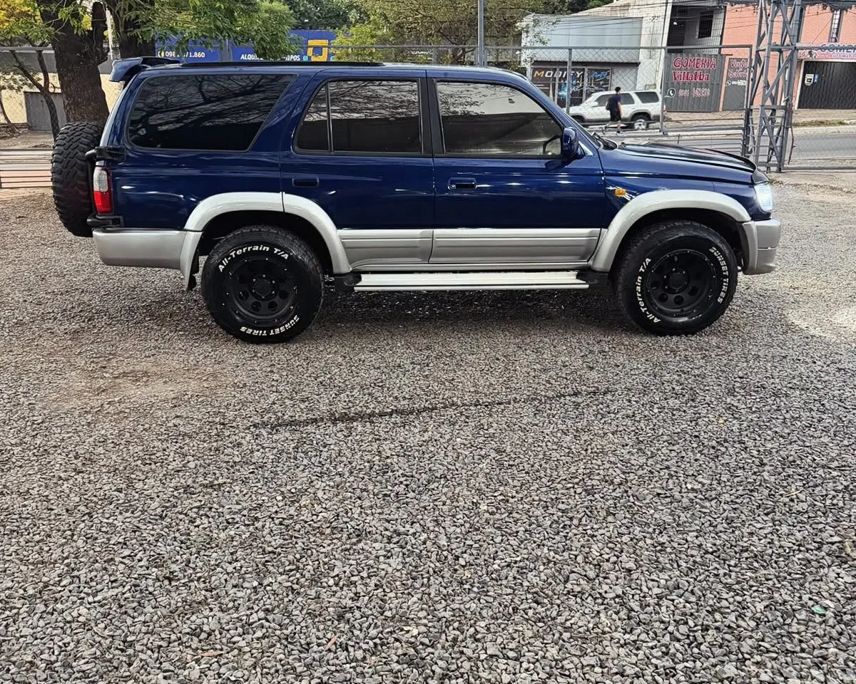 Toyota Hilux Surf 1997 3.0 1KZ – bomba sencilla