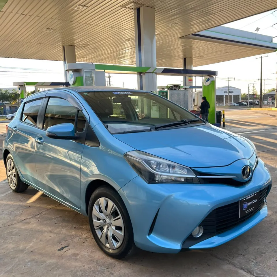Toyota Vitz 2015