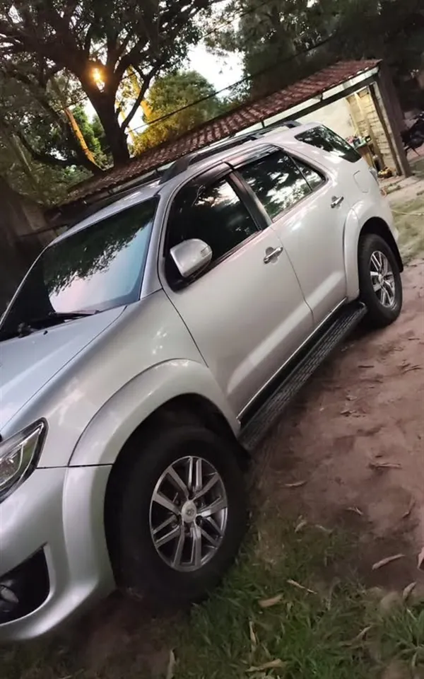 Toyota Fortuner 2014 SRV