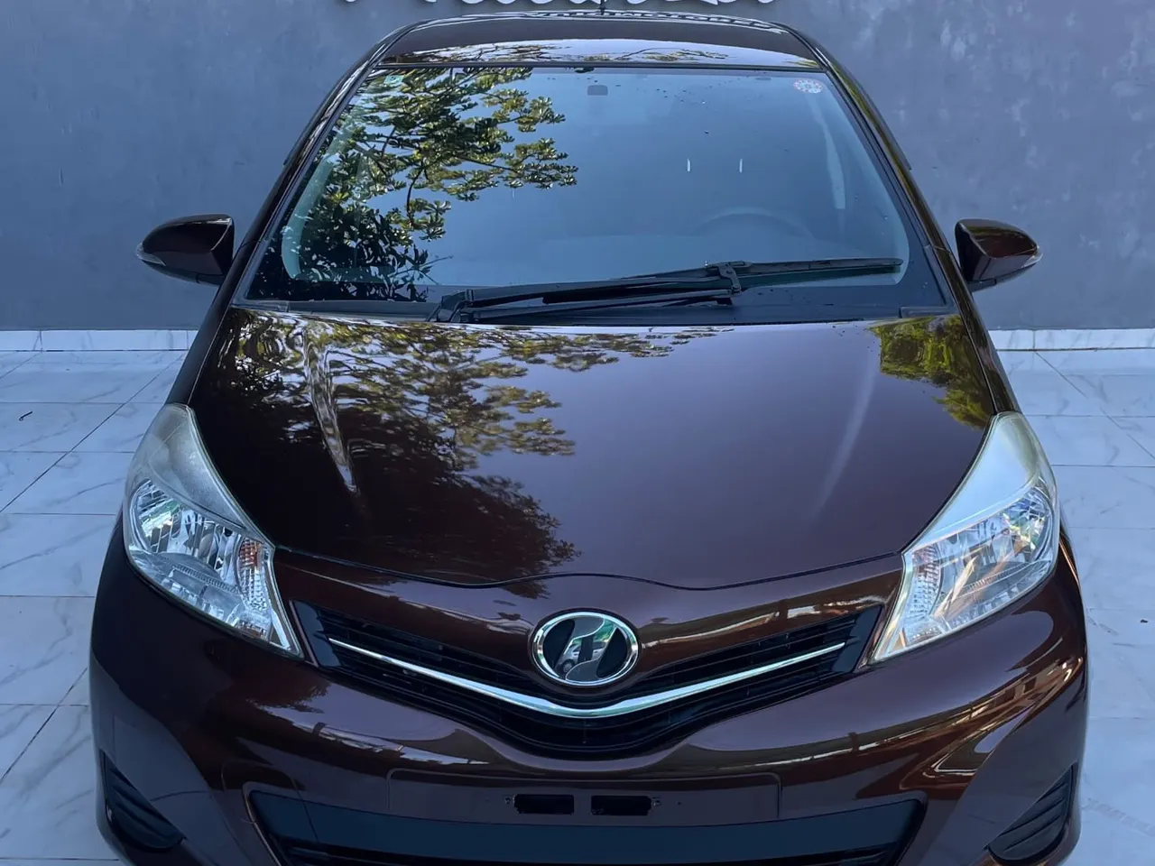 Toyota Vitz 2012
