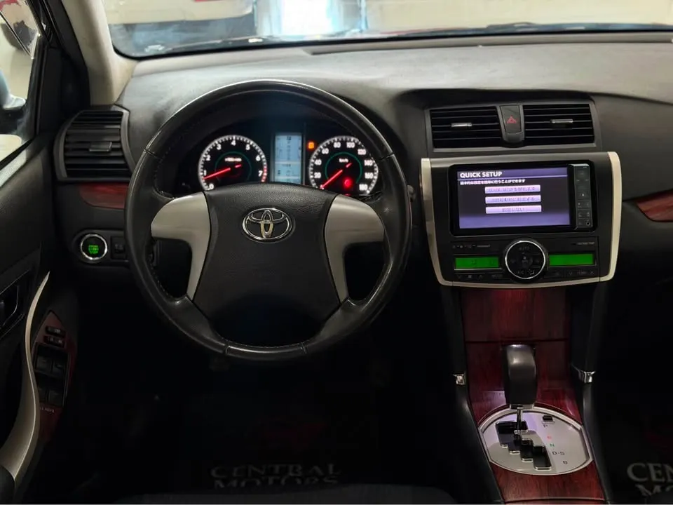 Toyota Premio 2010