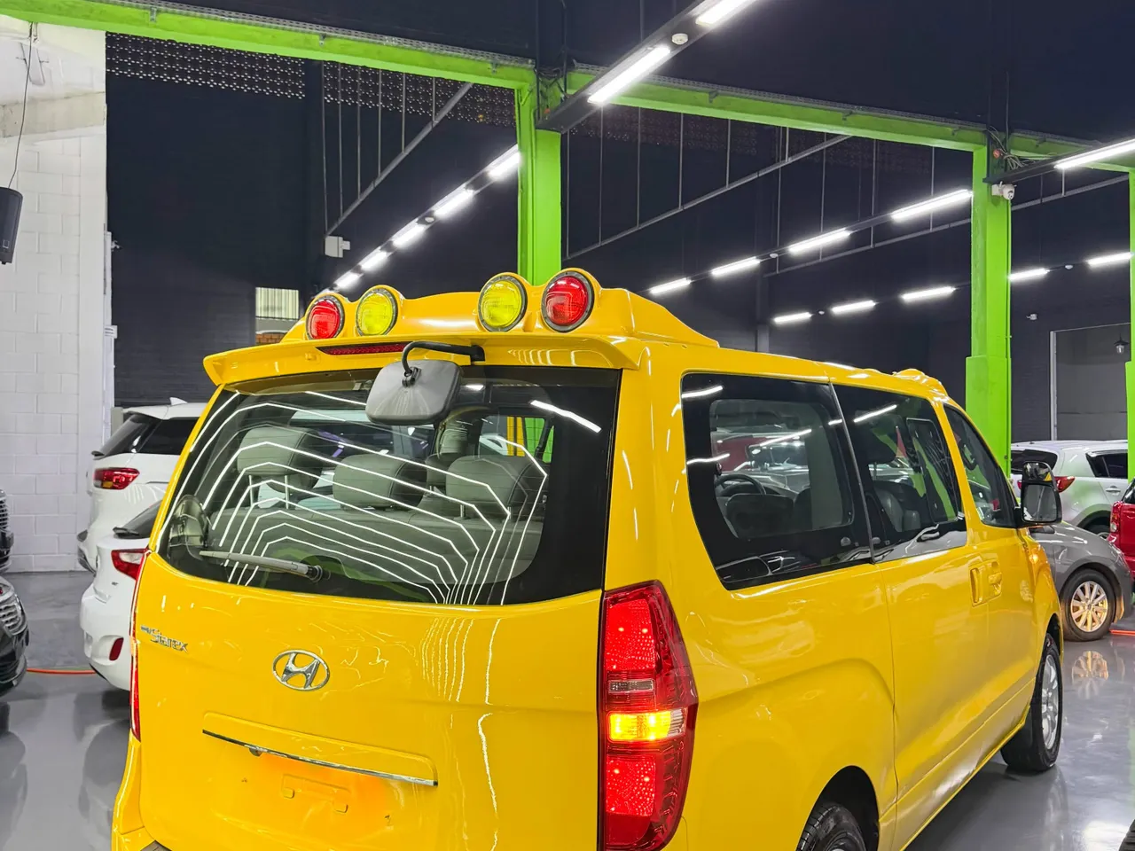 Hyundai H1 2017 12 pasajeros