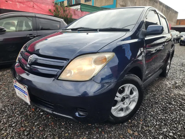 Toyota ist 2003
