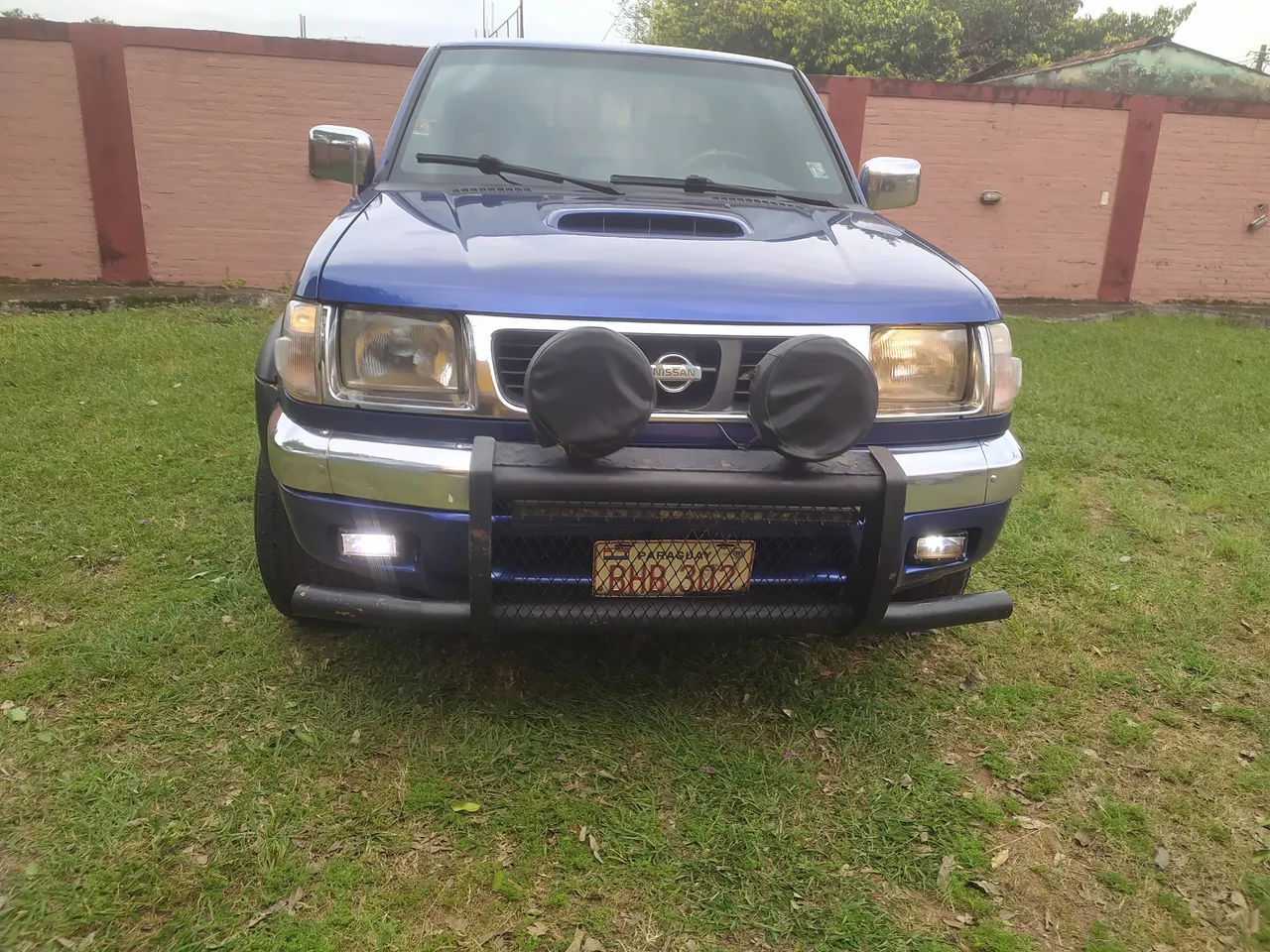 Nissan Frontier 2001 W