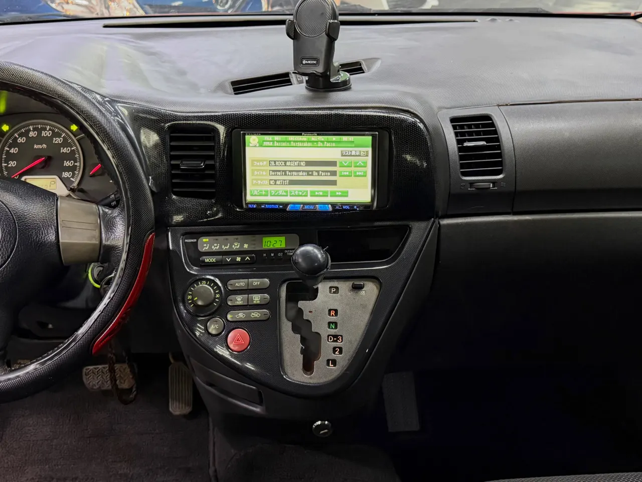 Toyota Wish 2004