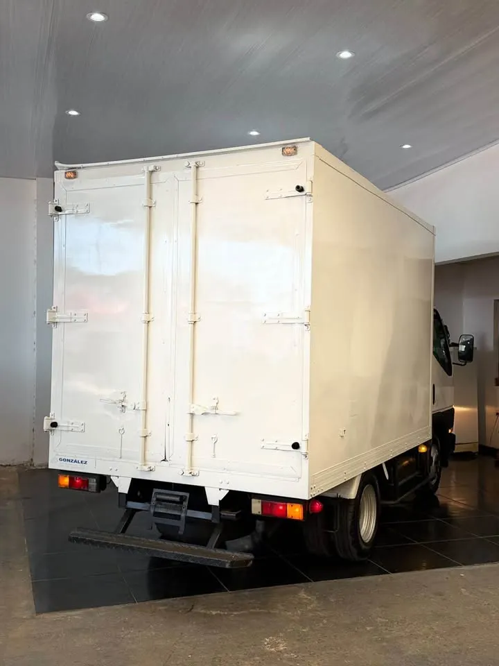 Mitsubishi Canter 2000 Refrigerado 4M40