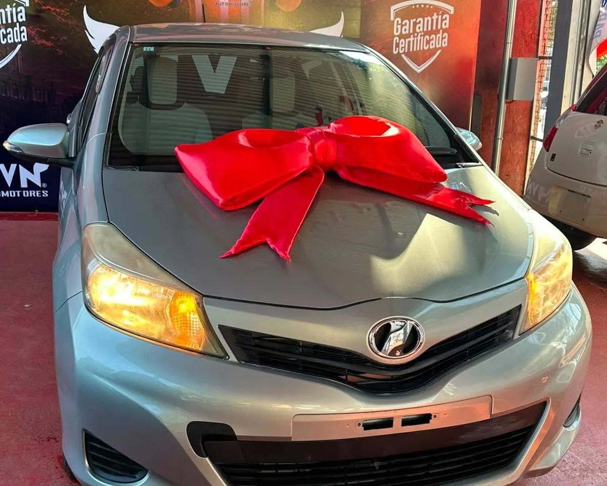 Toyota Vitz 2011