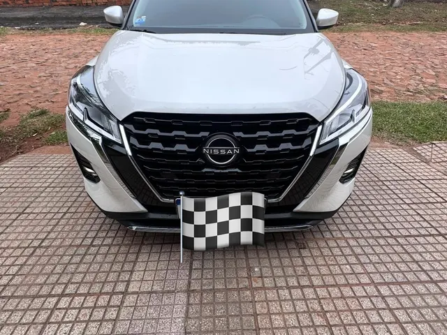 Nissan Kicks 2025