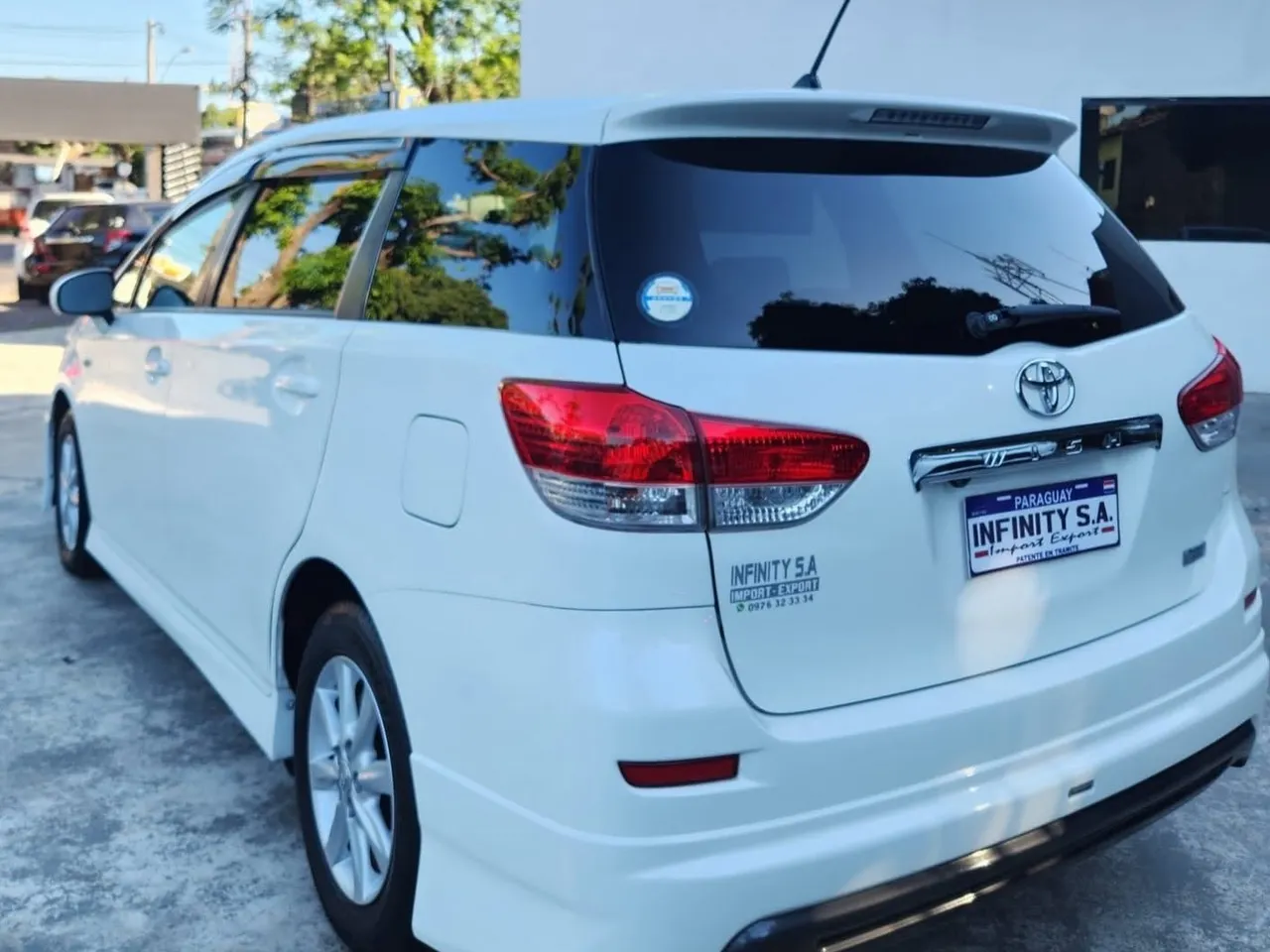 Toyota Wish 2010