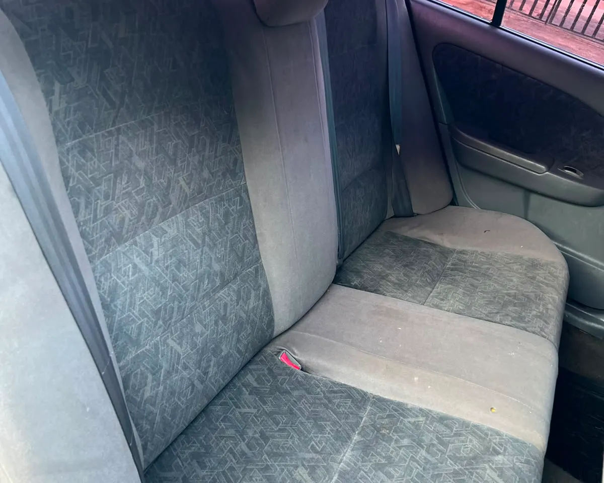 Toyota Carina 2000