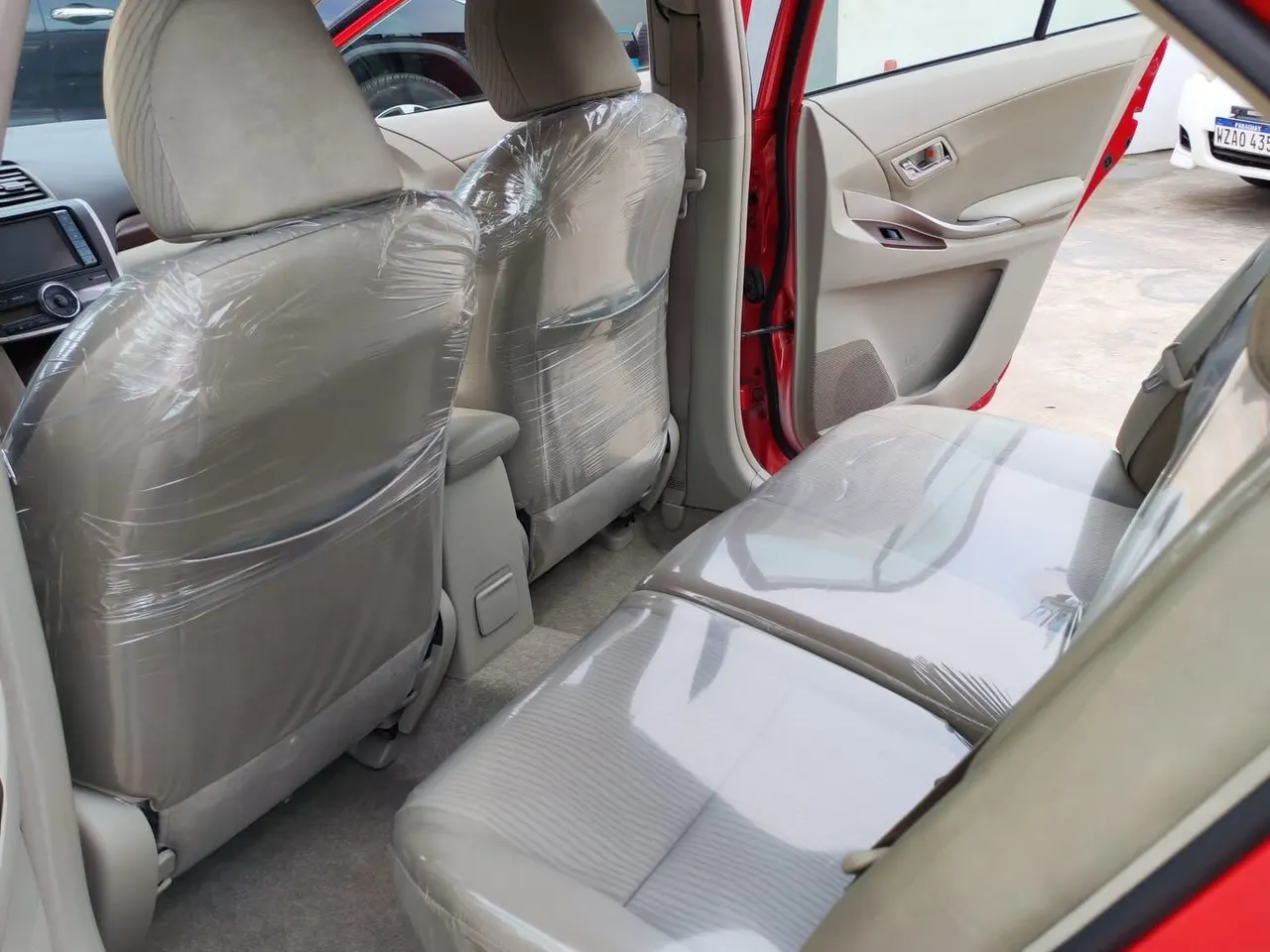 Toyota Premio 2011