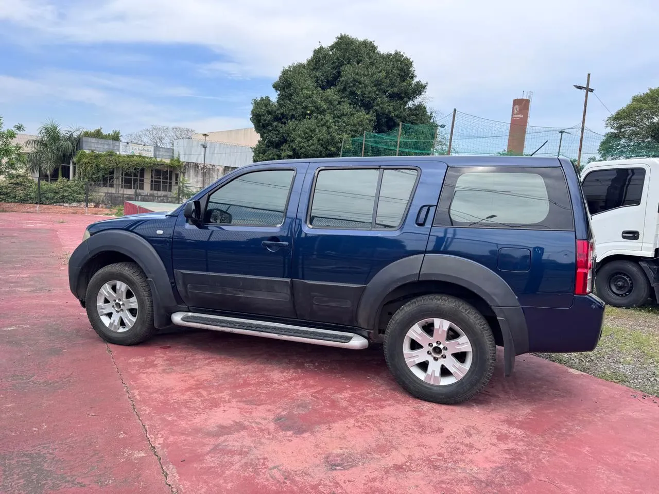 Nissan Pathfinder 2005