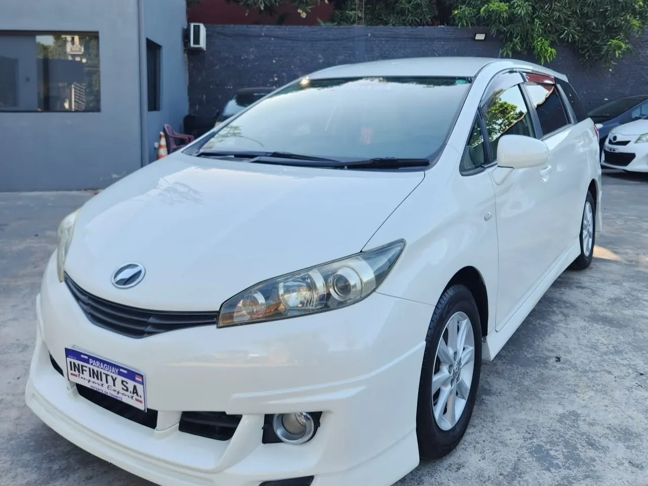 Toyota Wish 2010