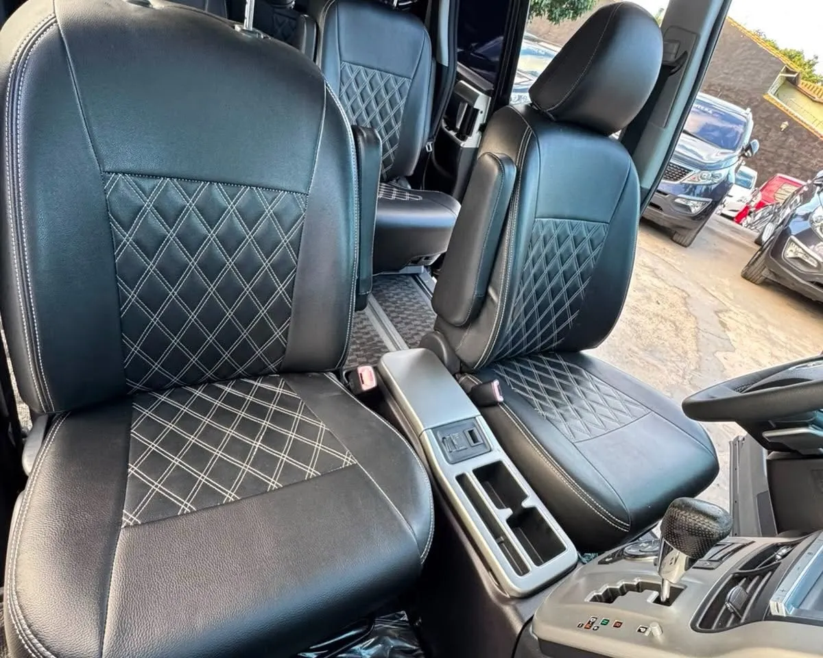 Toyota Voxy 2010