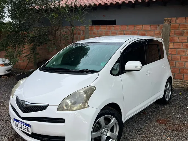 Toyota Ractis 2009