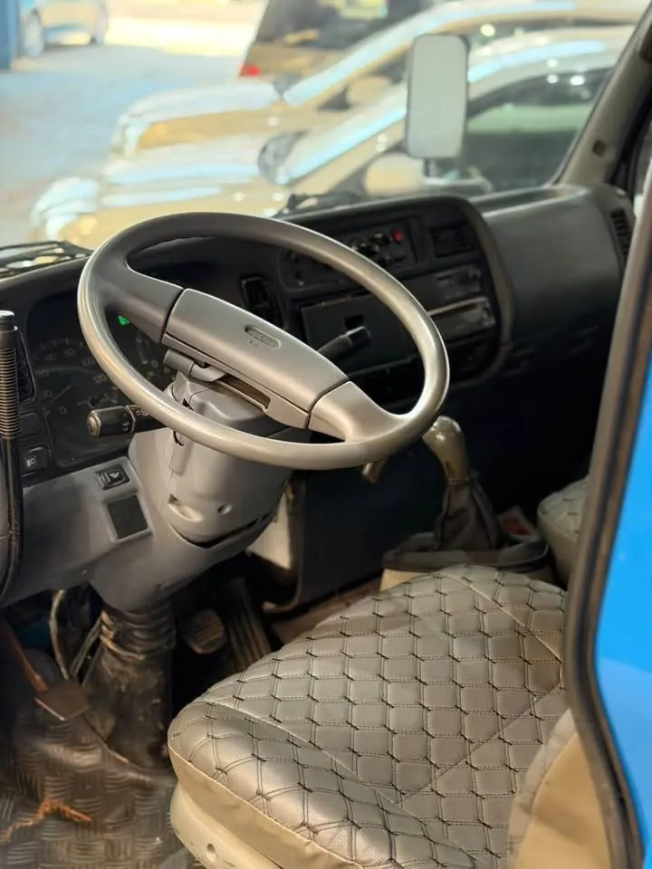 Mitsubishi Canter 1998 Tumba 4D33