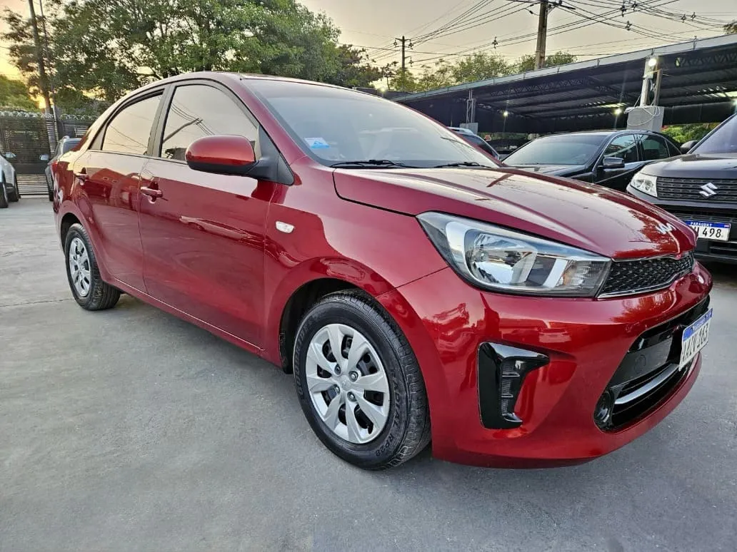 Kia Soluto 2022