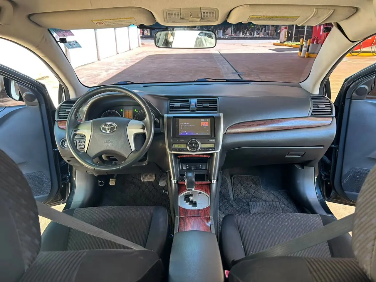 Toyota Allion 2012