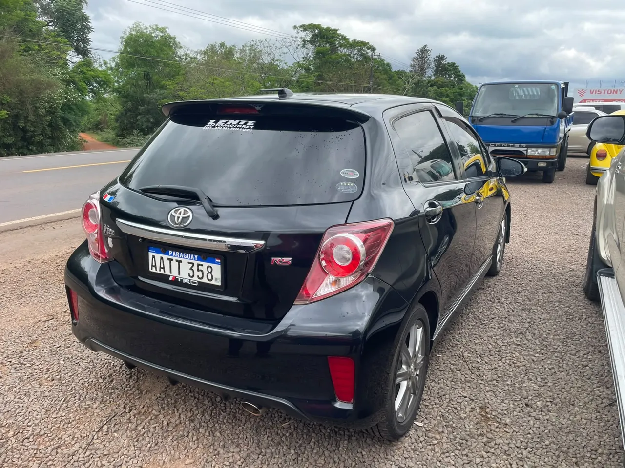 Toyota Vitz 2011