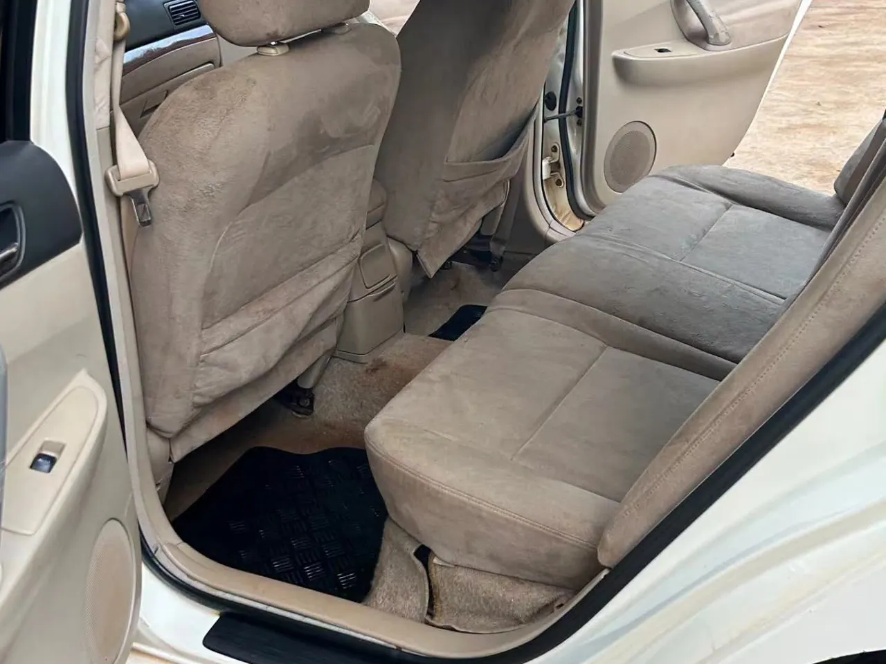 Toyota Premio 2004