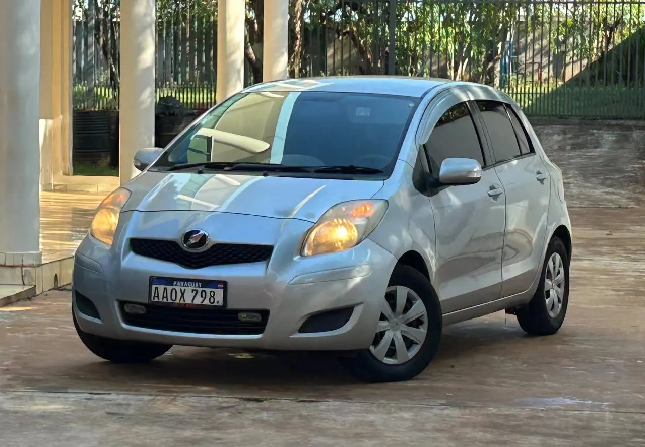 Toyota Vitz 2008