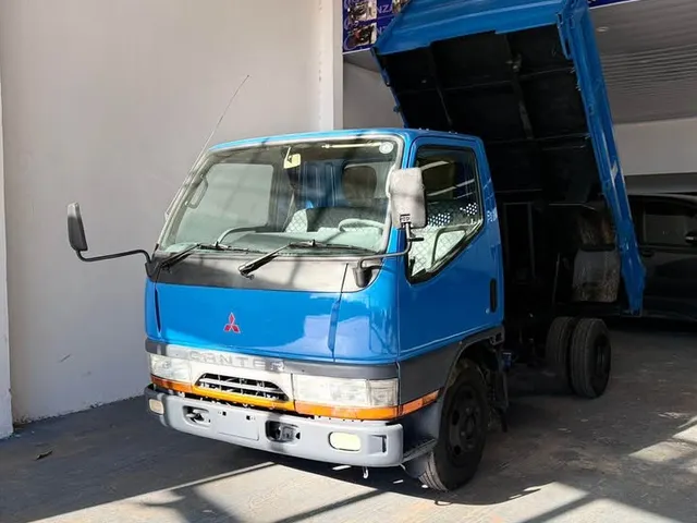 Mitsubishi Canter 1995