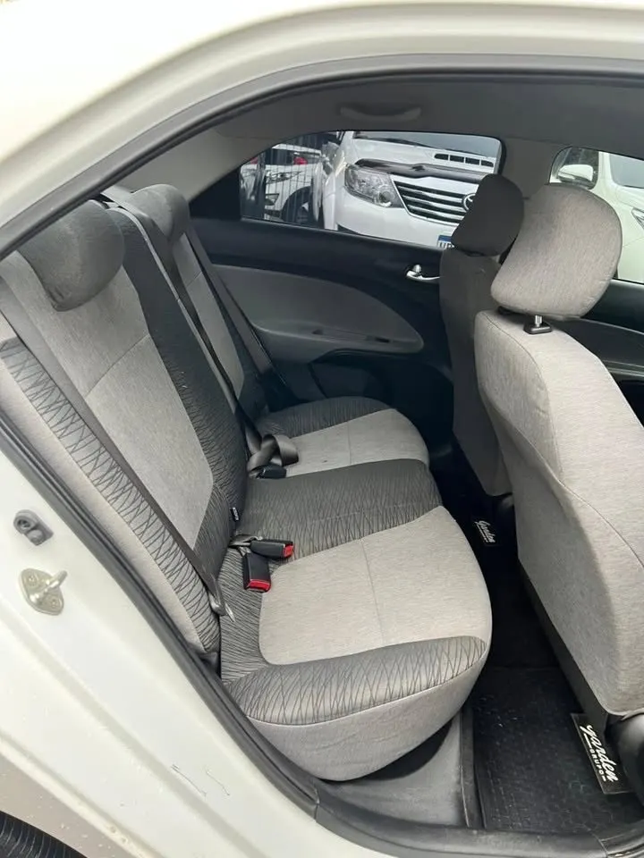 Kia Soluto 2020