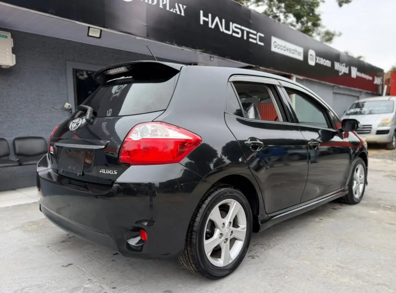 Toyota Auris 2010
