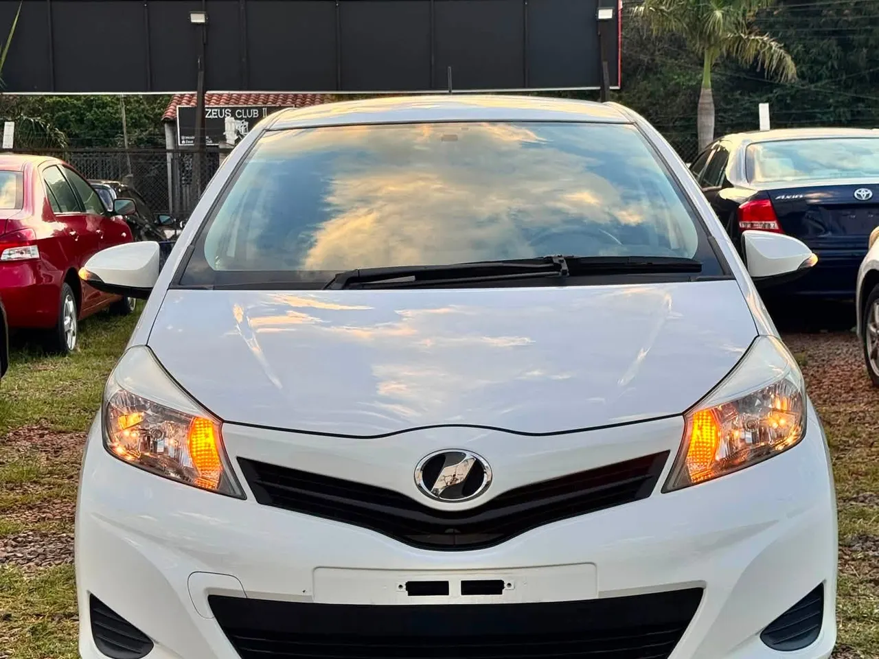 Toyota Vitz 2011