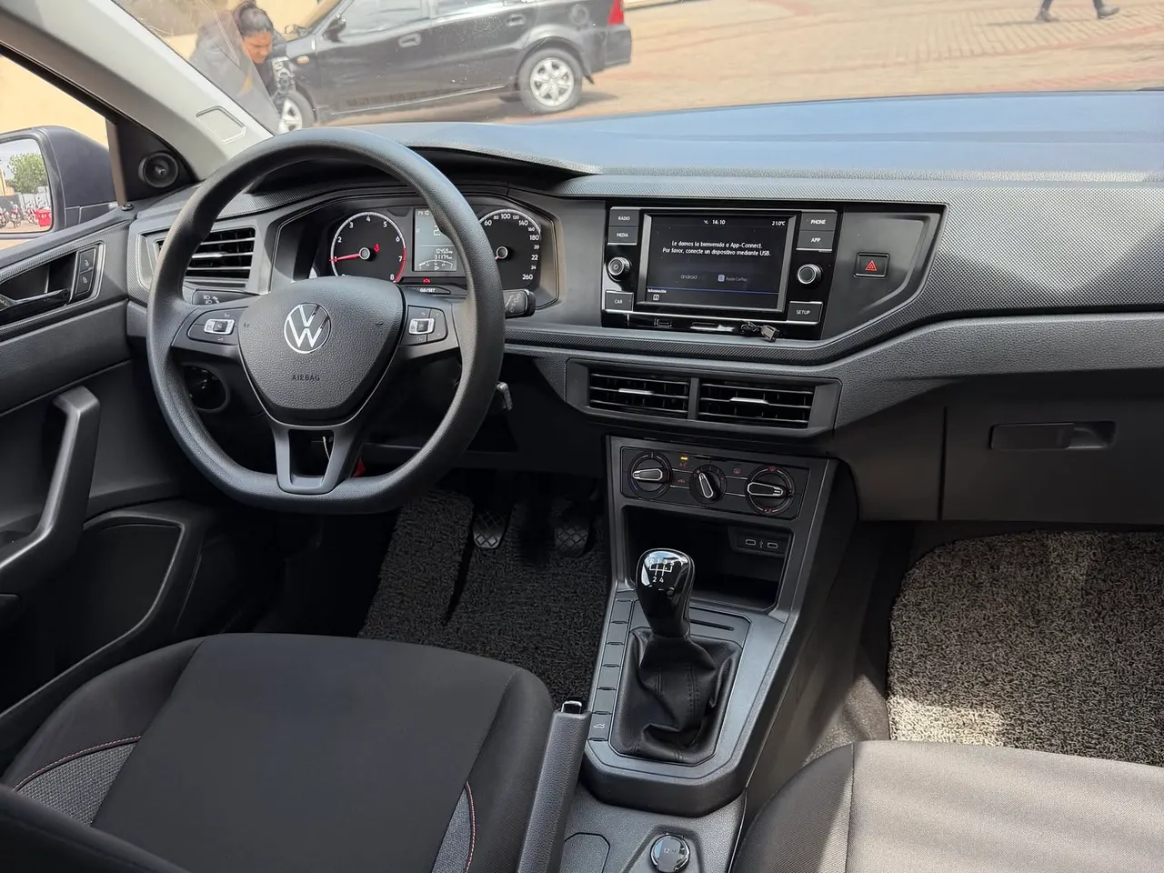 Volkswagen Polo 2024