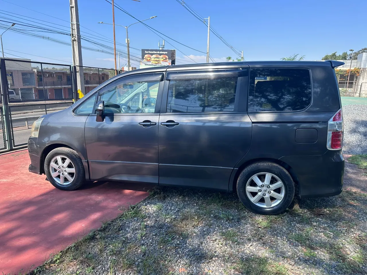 Toyota Noah 2008 FULL