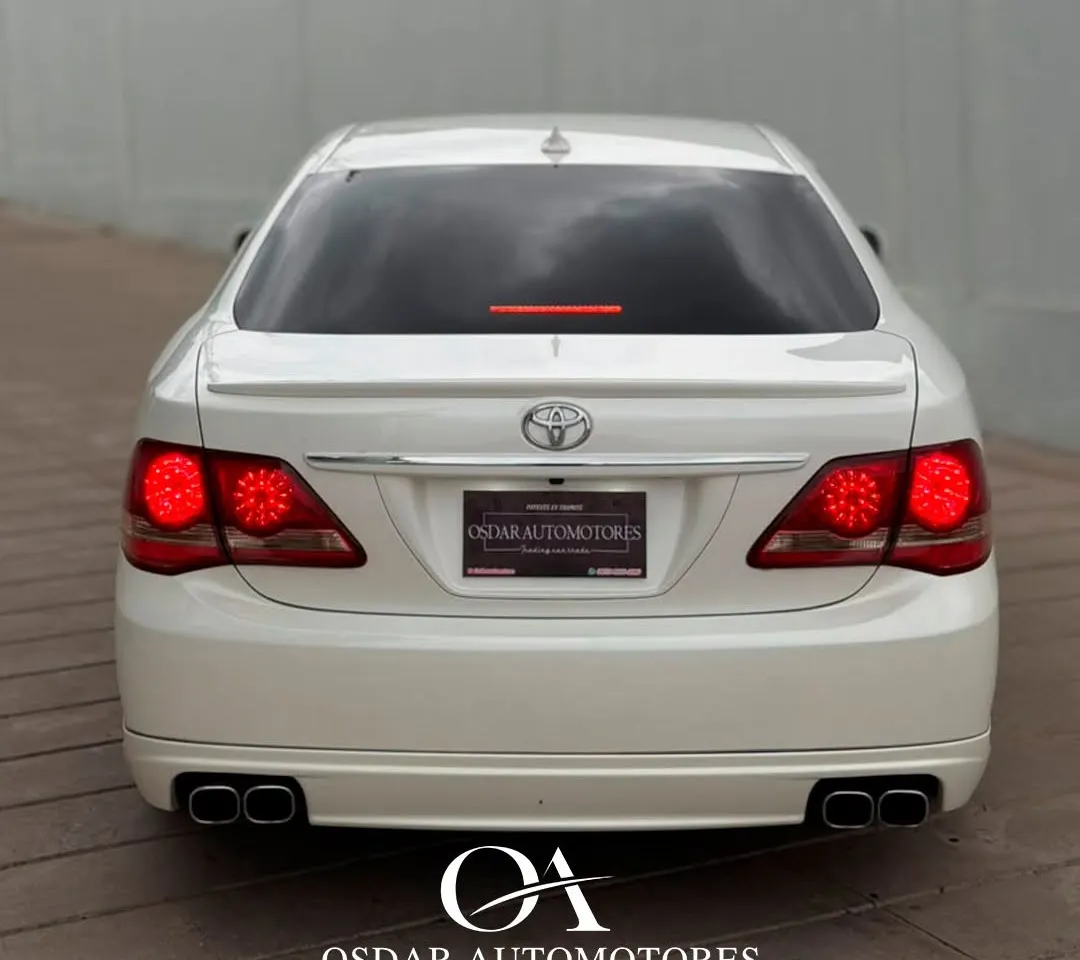 Toyota Crown 2007 Modellista