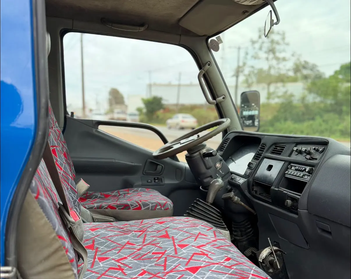 Mitsubishi Canter 1996 5t Motor 4D33
