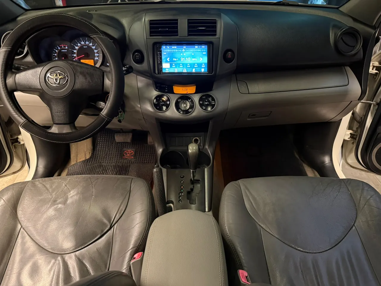 Toyota RAV4 2008