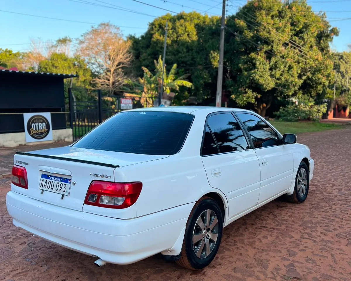 Toyota Carina 2000