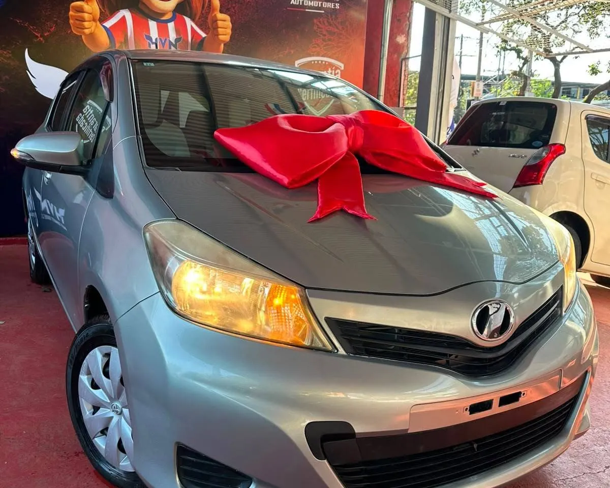 Toyota Vitz 2011