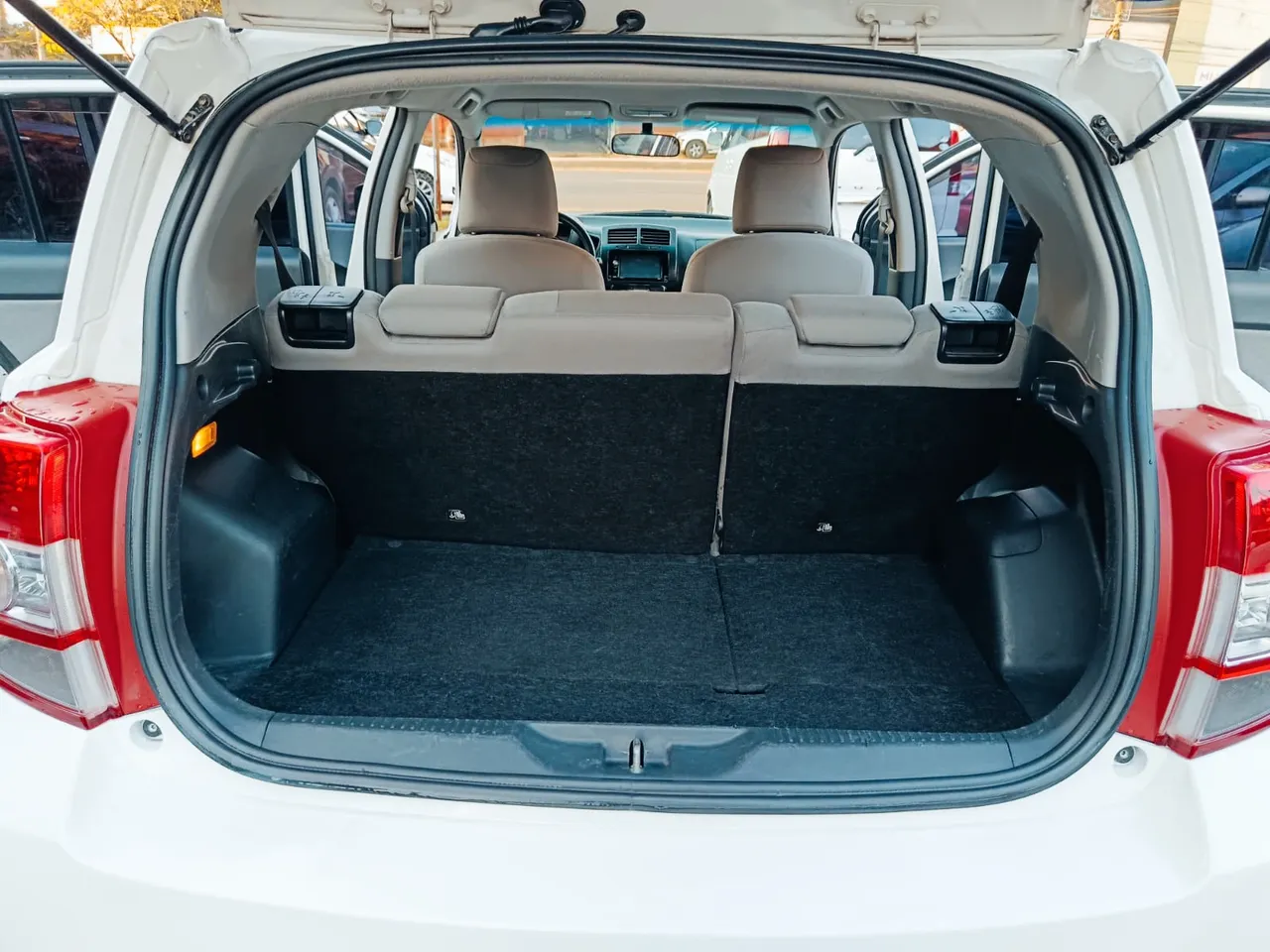 Toyota ist 2007