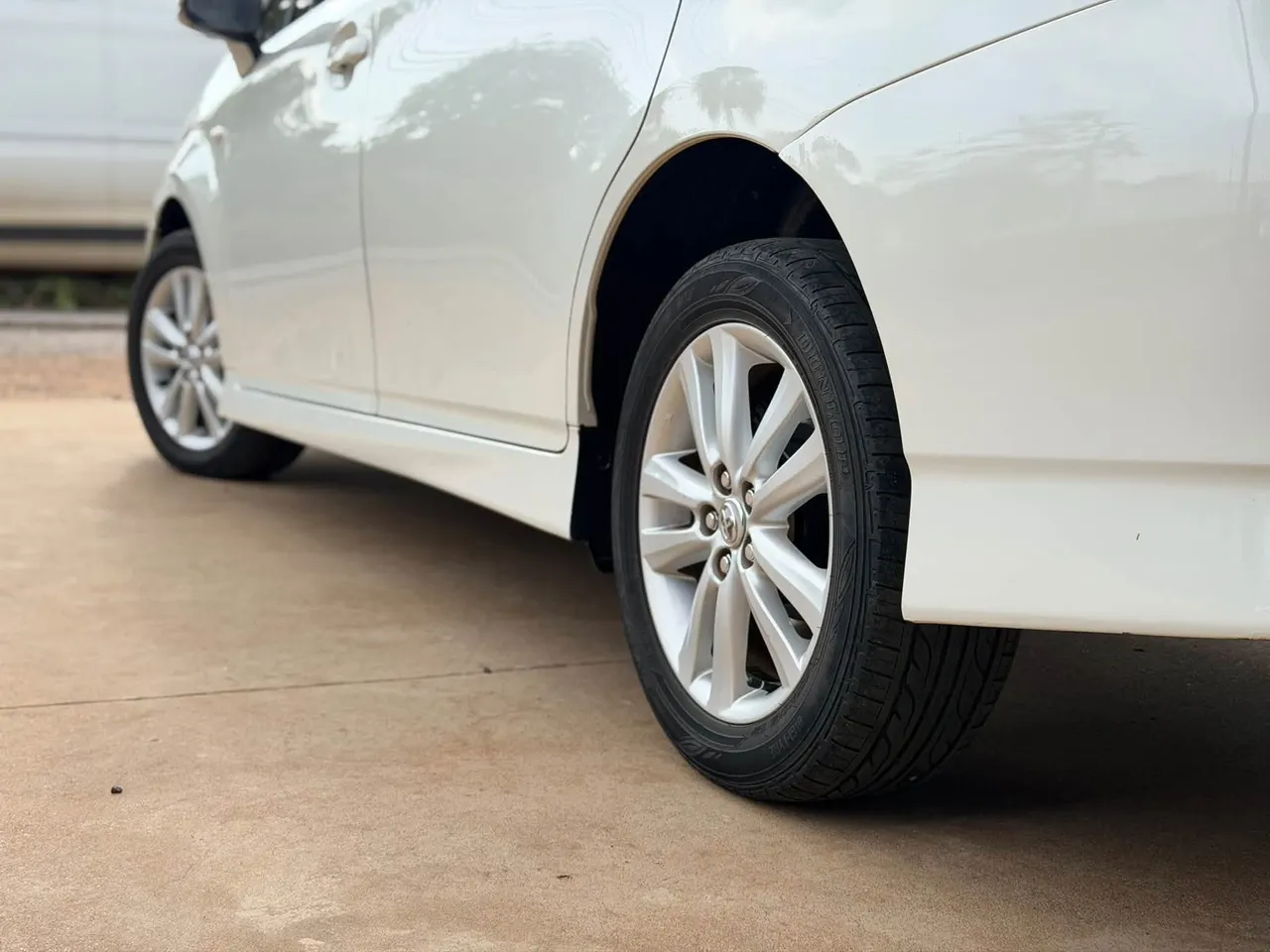 Toyota Wish 2010 R