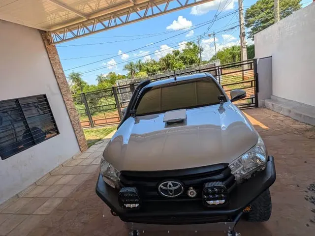 Toyota Hilux 2023