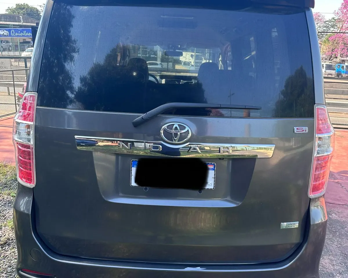 Toyota Noah 2008 FULL