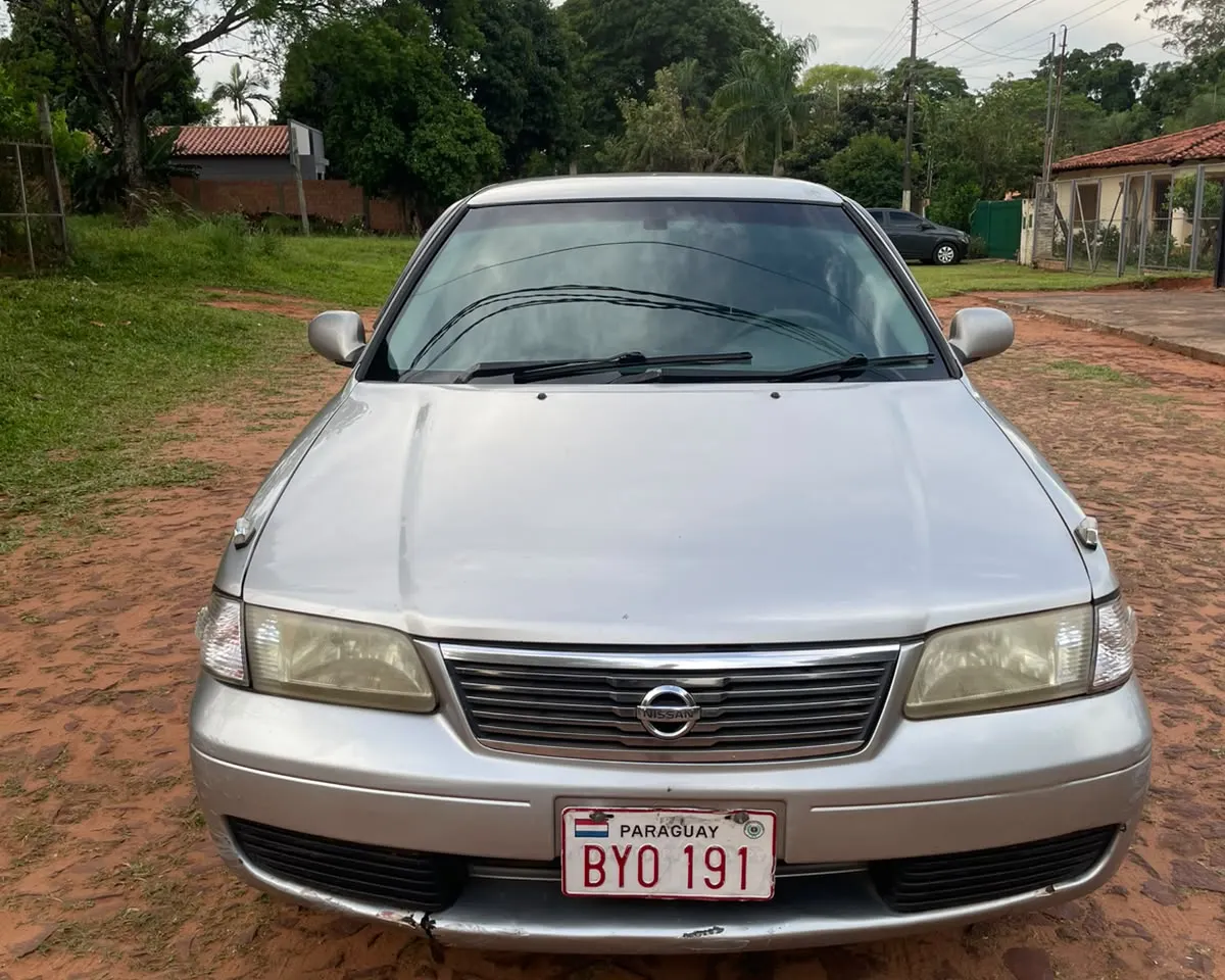 Nissan Sunny 2004