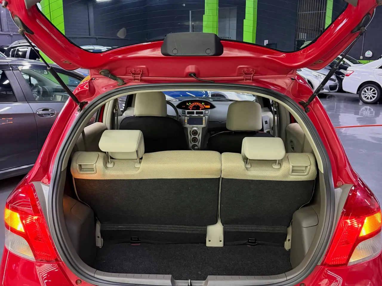 Toyota Vitz 2010 New Vitz 10/10