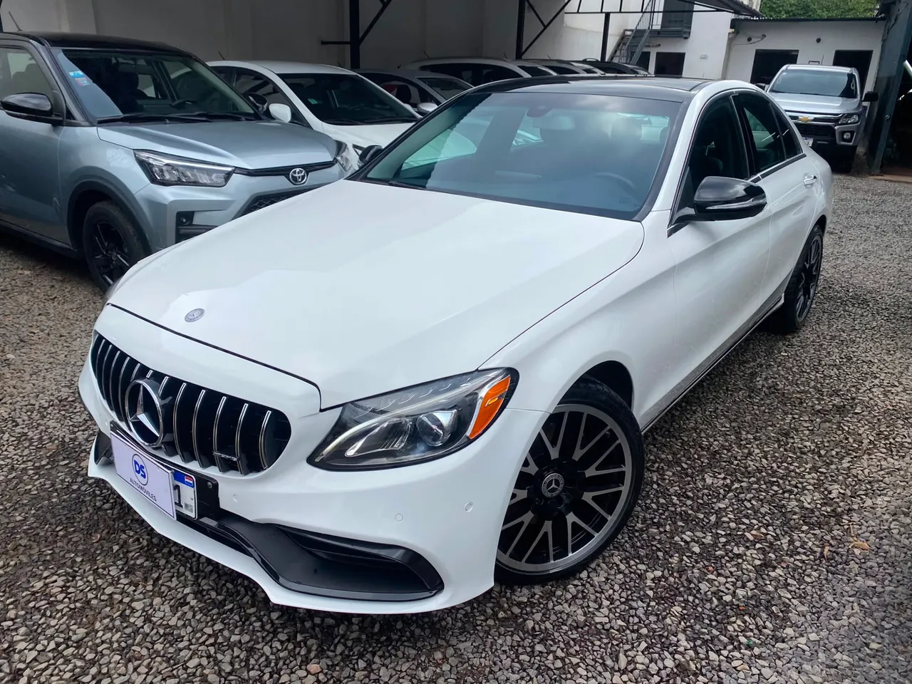 Mercedes-Benz Clase C 2015 C300 Look AMG