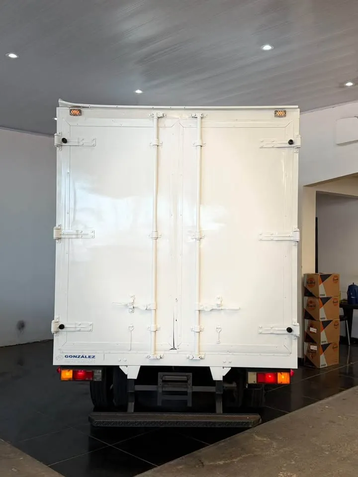 Mitsubishi Canter 2000 Refrigerado 4M40