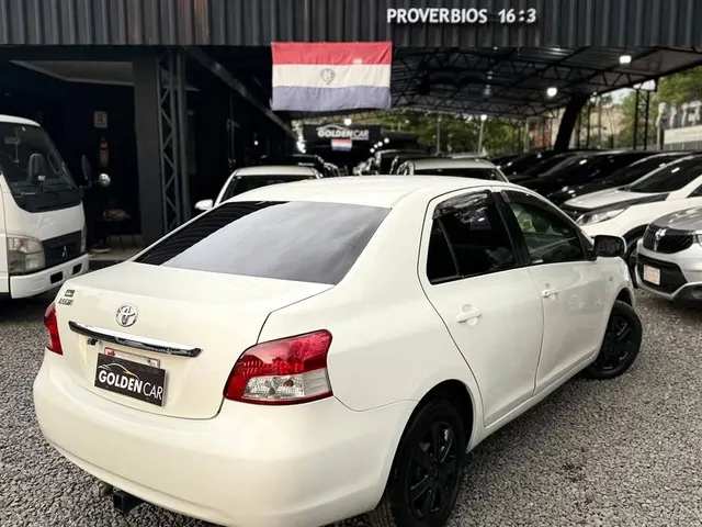 Toyota Belta 2007