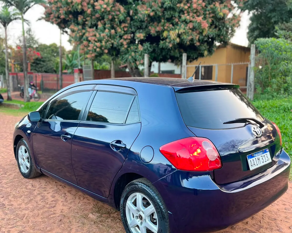 Toyota Auris 2009
