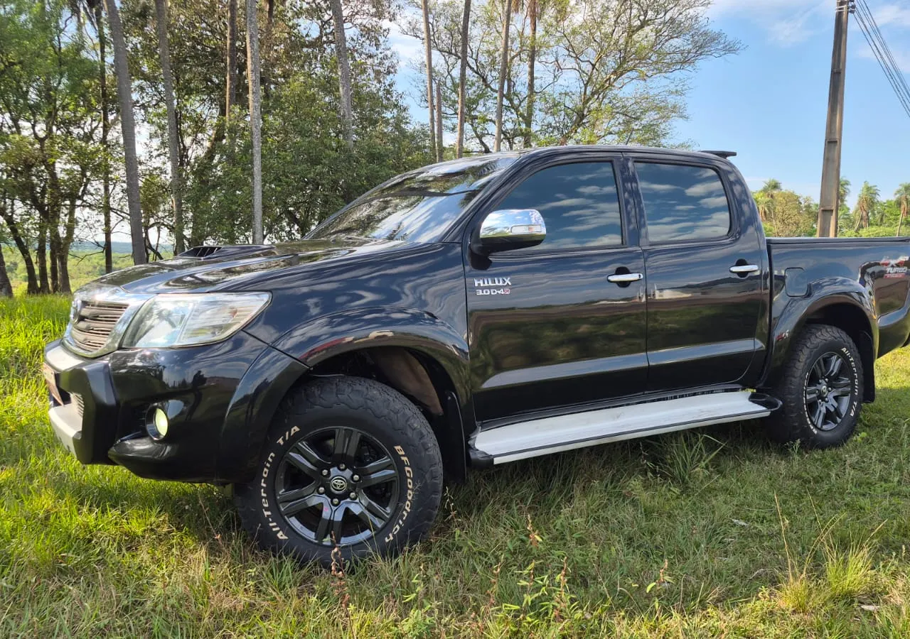 Toyota Hilux 2013