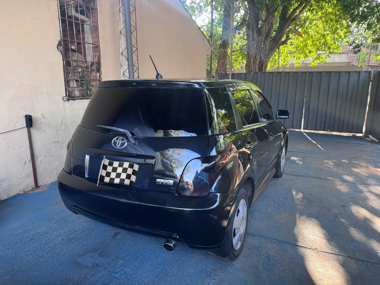 Toyota ist 2005